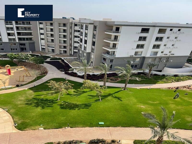 Apartment for Sale in Hyde Park New Cairo for Sale with Down Payment and Installments!! 4