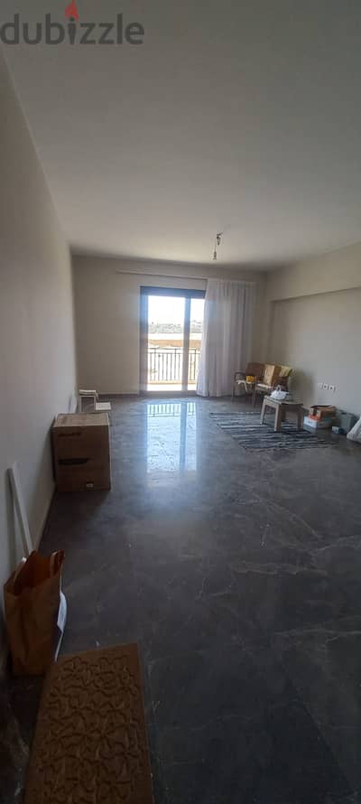 Apartment for rent at Owest Compound شقة للإيجار بكمبوند أويست أكتوبر