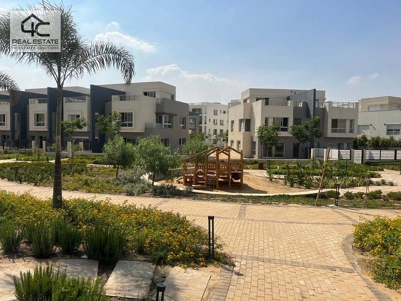 with the old price for quick sale, own a townhouse ready to move and inspect in a prime location in the heart of New Cairo 3