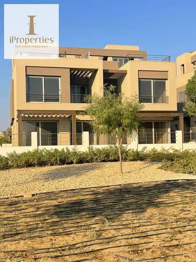 Twin house 4 bedroom Installment Resale in Palm Hills New Cairo