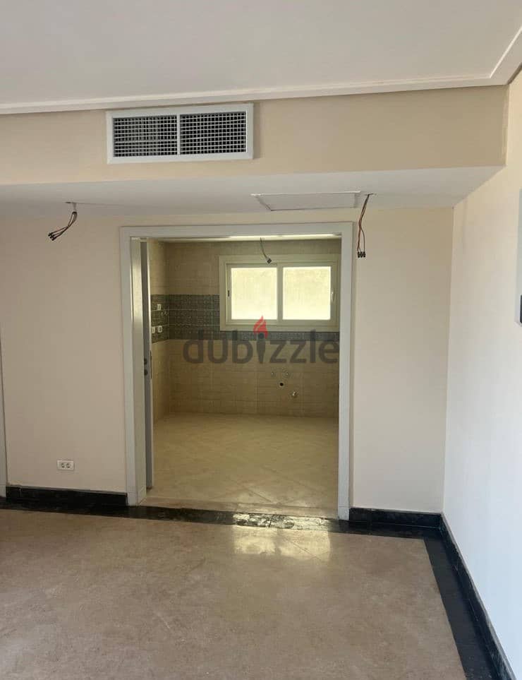 Apartment for rent at New Giza شقة للإيجار بكمبوند نيو جيزة موقع مميز 6