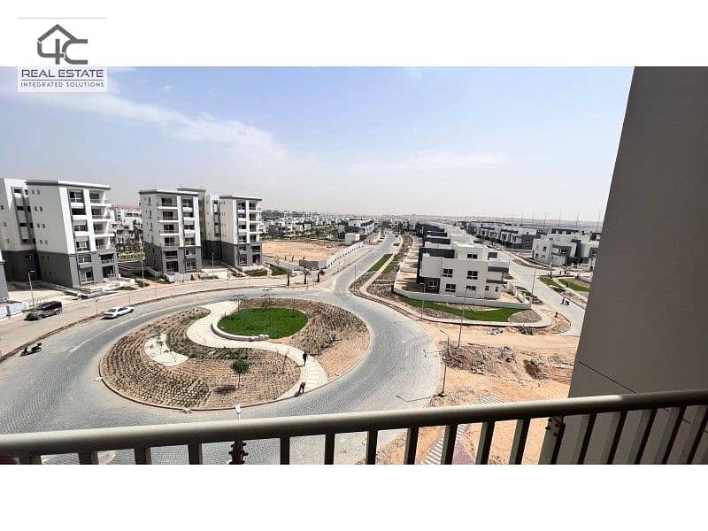 Apartment for sale in installments in Hyde Park, Fifth Settlement, 123 m 2