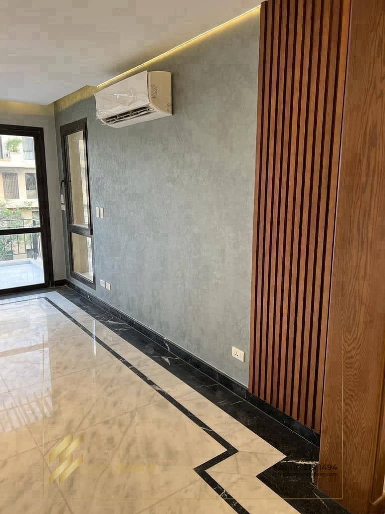 Semi Furnished Modern Triplex  With Roof For Rent In Eastown 7