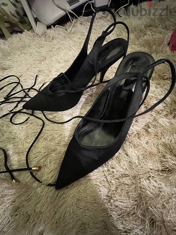 size 40 heels brand new 1