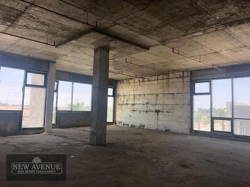 Duplex retail 621m | Prime location | Sheikh Zayed 7