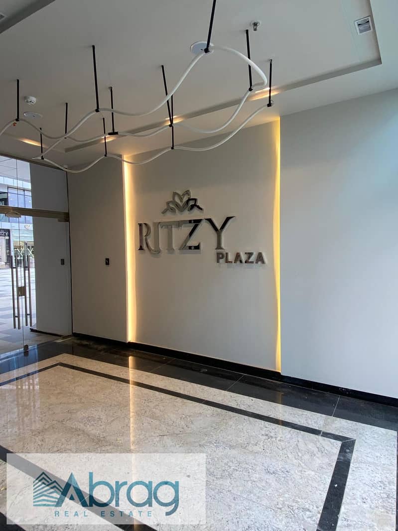 للبيع محل تجارى 50م امام كومباوند جرينز خلف سعودى ماركت  مول Ritzy الشيخ زايد 1