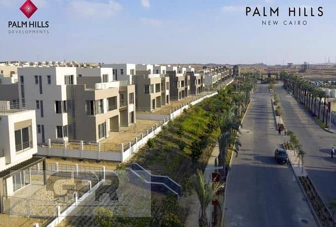 Town house villa for sale 200m with installments over 8y in Palm Hills New Cairo 0