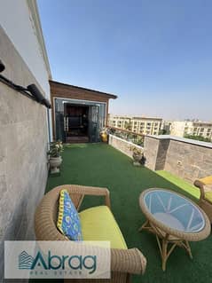 For sale penthouse 180 sqm + 30 sqm finished roof in Hadayek El Mohandiseen Compound, Sheikh Zayed