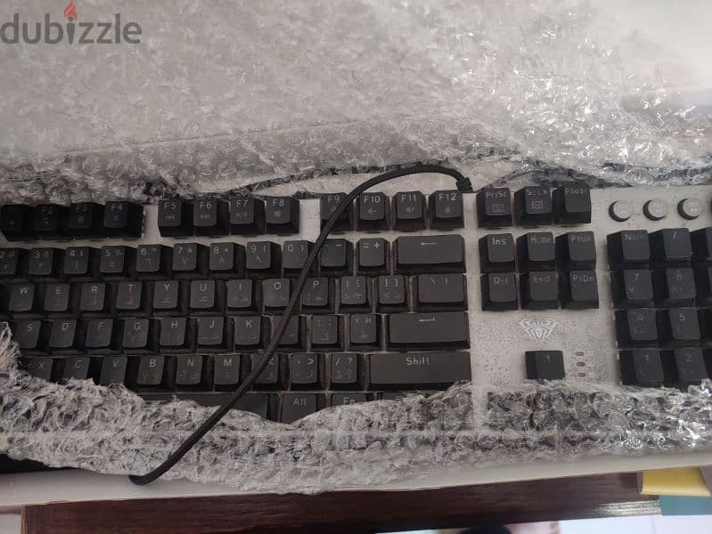 original aula keyboard fz058 + razer mousepad 3