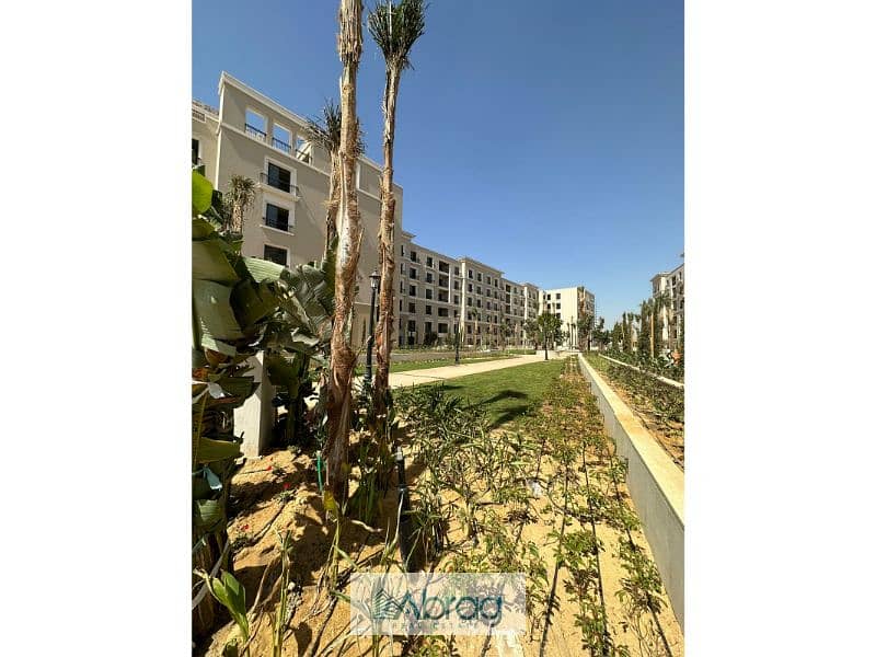 تم تخفيض السعر لسرعه البيع خلال اسبوع  شقة للبيع كمبوند  Village west مساحه : 154 متر دور ثانى 2