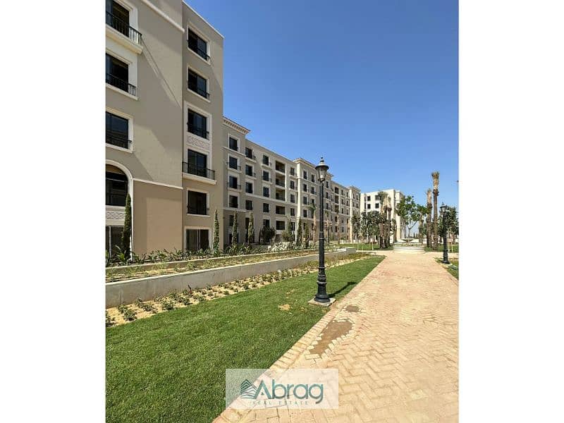 تم تخفيض السعر لسرعه البيع خلال اسبوع  شقة للبيع كمبوند  Village west مساحه : 154 متر دور ثانى 4