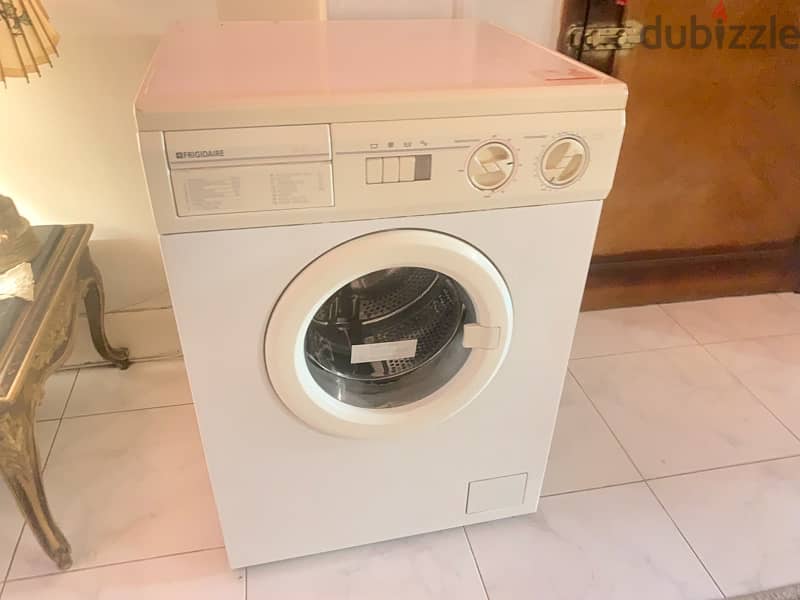 Washer  Frigidare 3