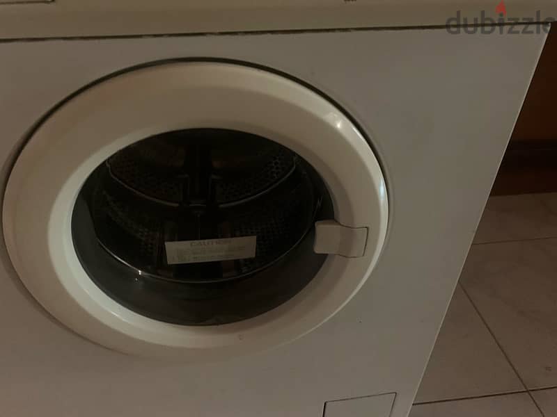 Washer  Frigidare 4