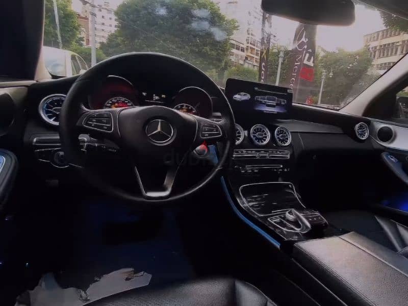 Mercedes-Benz C180 2015 3