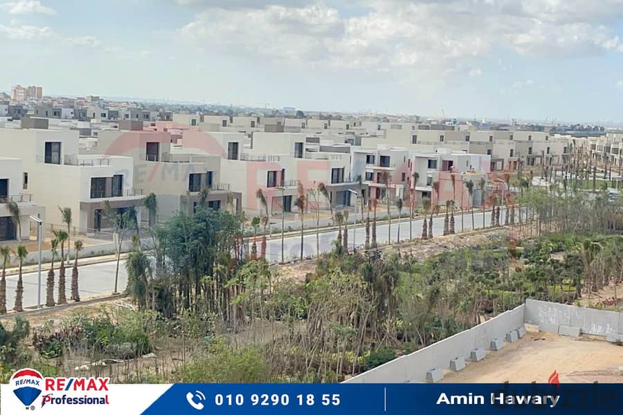 Receive your apartment within a year with an open view of Green Spine in the heart of Palm Hills Alexandria 17