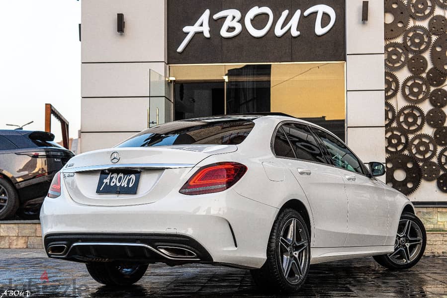 Mercedes  C180 2019 AMG Sport فقط 33 الف كم 3