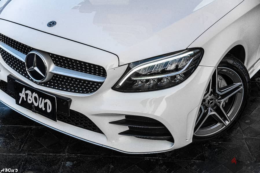 Mercedes  C180 2019 AMG Sport فقط 33 الف كم 4