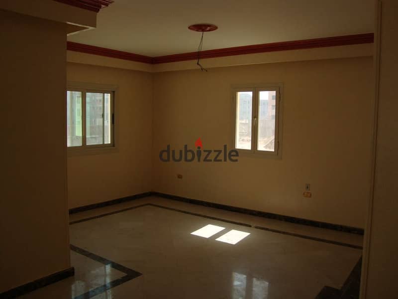 Apartment for sale in south investors at New Cairo 6