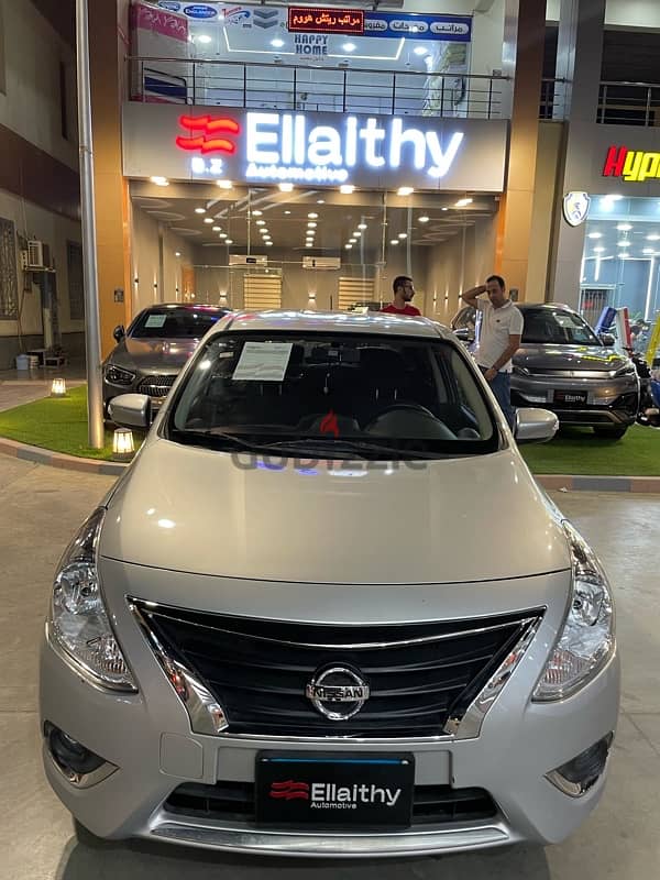 Nissan Sunny 2024 0