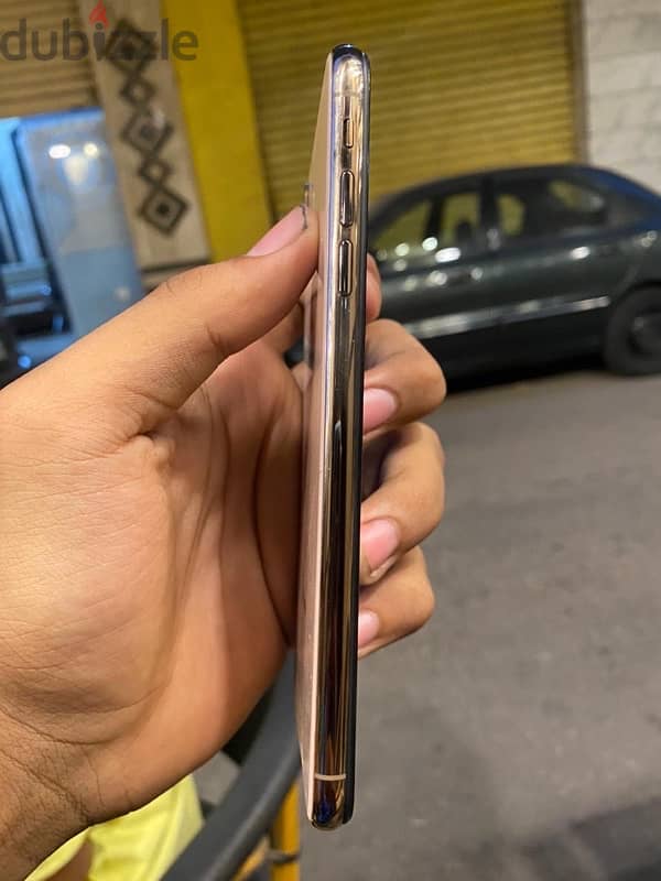 iPhone Xs Max 64 gb 1