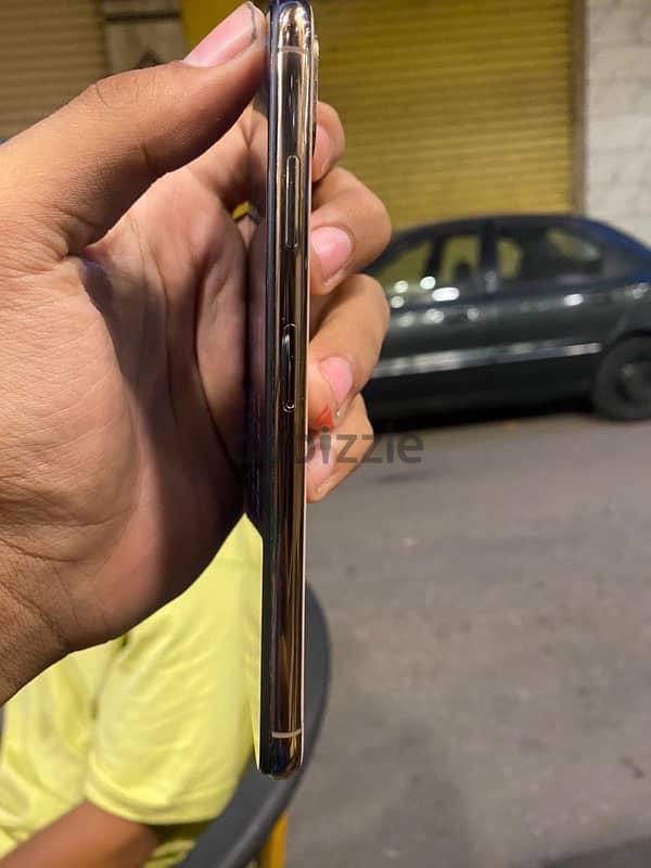 iPhone Xs Max 64 gb 4