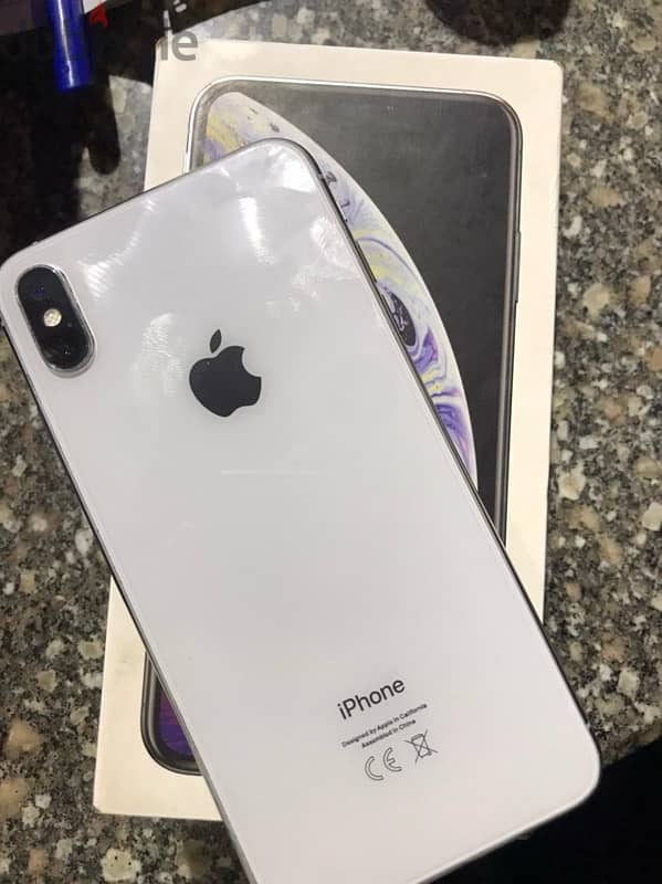 iPhone xs max 0