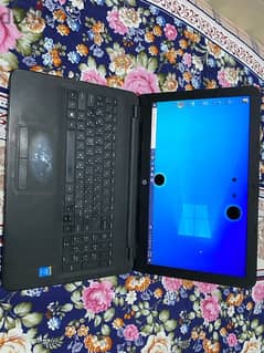 laptop hp 15-ac032ne