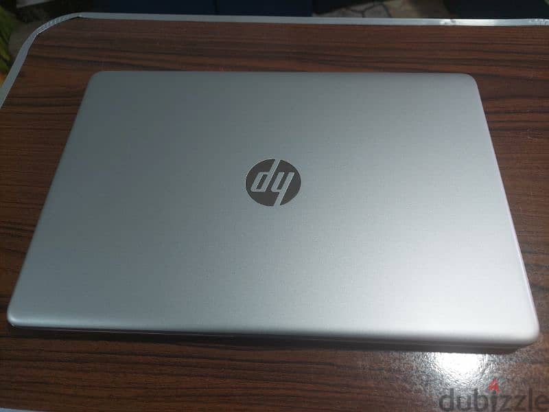 لاب توب hp جيل العاشر ببصمه 9