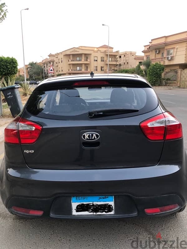 Kia Rio 2015 80k فابريكا كيا ريو ٢٠١٥ 4