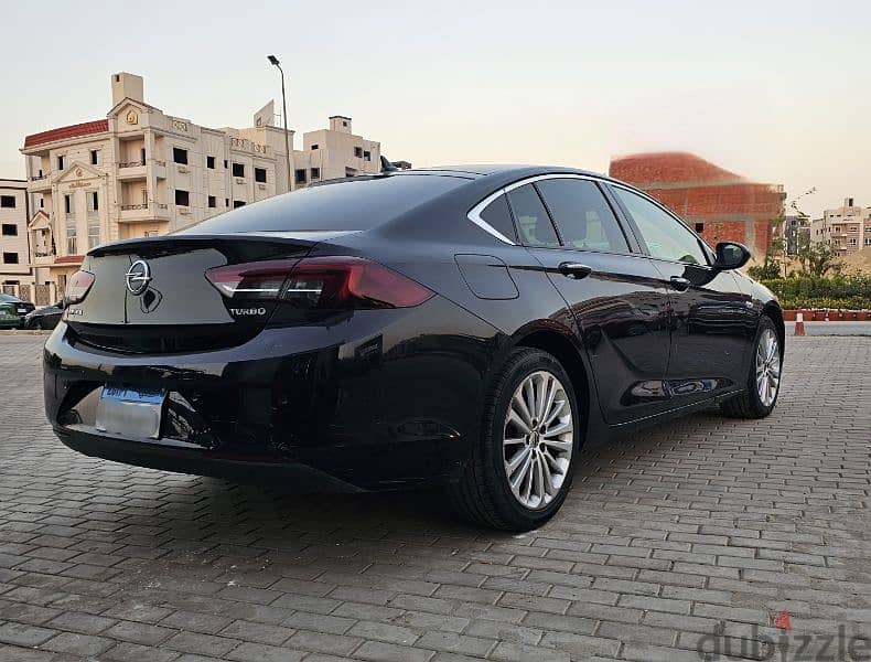 Opel Insignia 2019 3