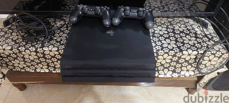 ps4  pro 2