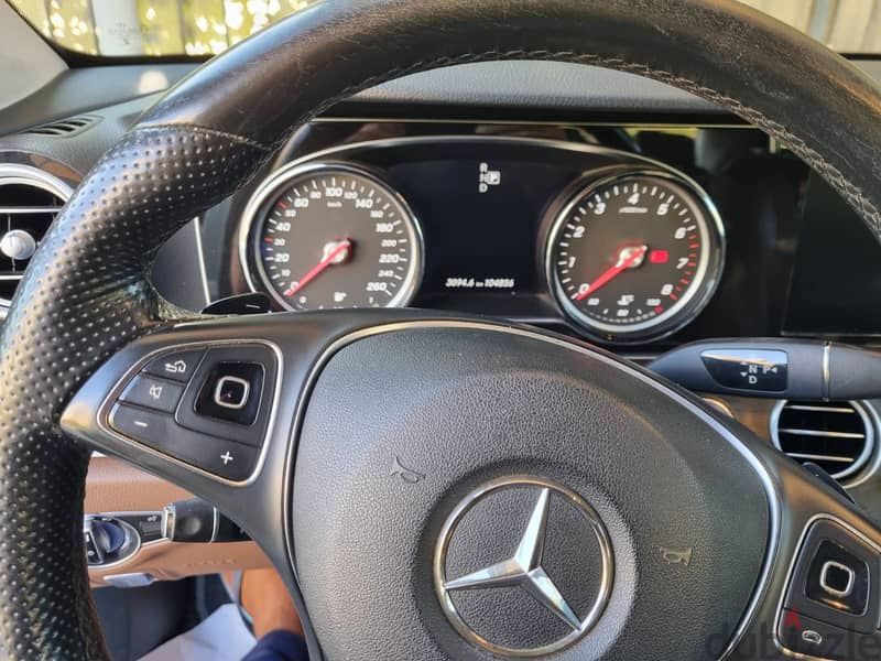 Mercedes E180 2018 – Excellent Condition 5