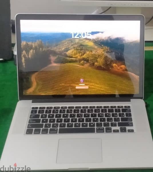 MacBook pro 2015 15-inch 0