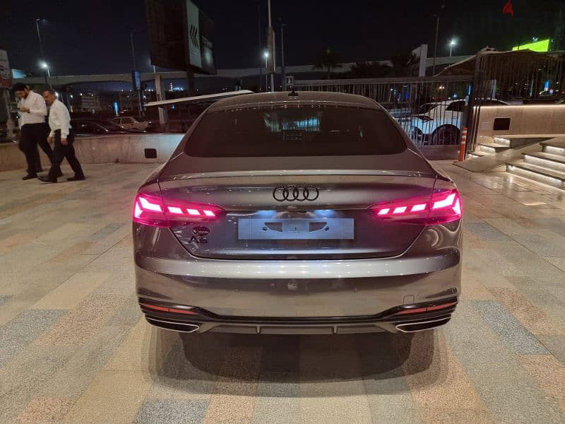 Audi A5 2024 4