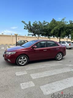 Kia Cerato 2011 top line  فابريكة)خليجي )