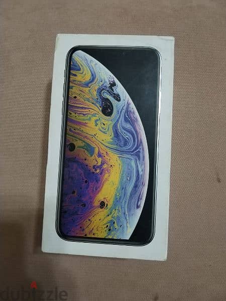 ايفون اكس اس iphone xs بعلبتو حالة رائعه 3