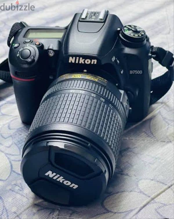 نيكون D7500 0