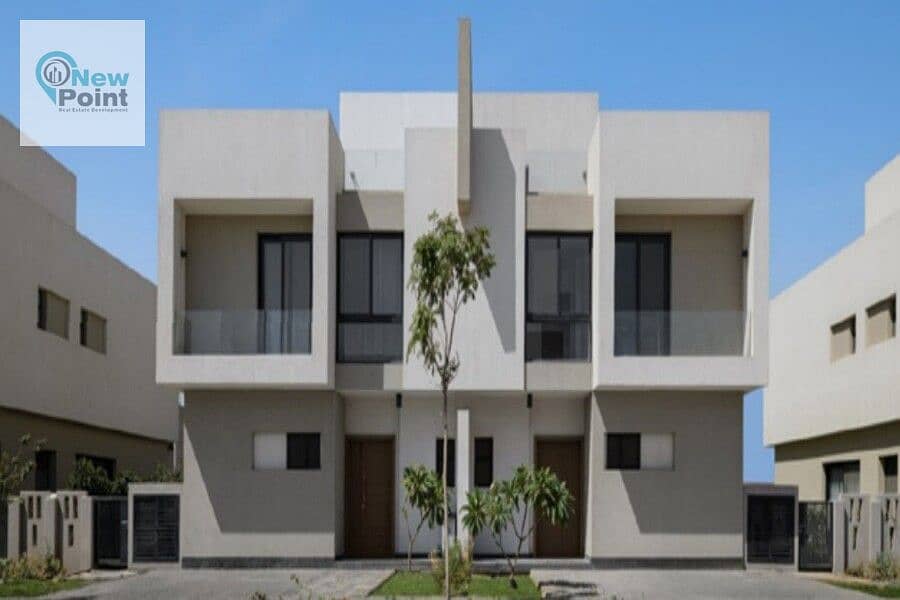 In front of the International Medical Center, own a Stand Alone 5-room villa in a fully serviced compound in Shorouk 3