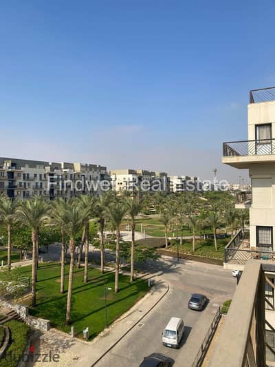 شقة للبيع كمبوند ايست تاون في قلب التجمع الخامس بموقع مميز وسعر خيالي Eastown Compound -  New Cairo