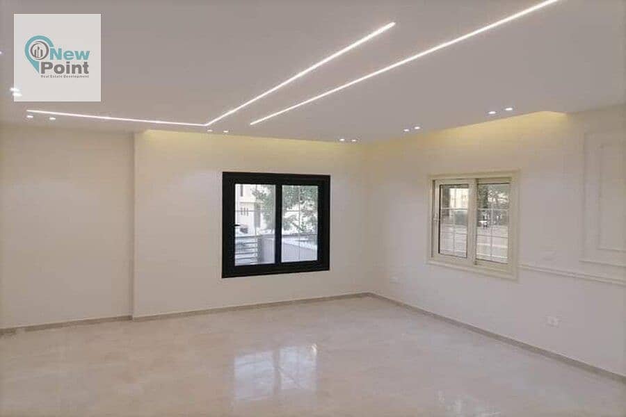 For sale, a 3-bedroom apartment near Nasr City in Taj City Compound in the First Settlement 4