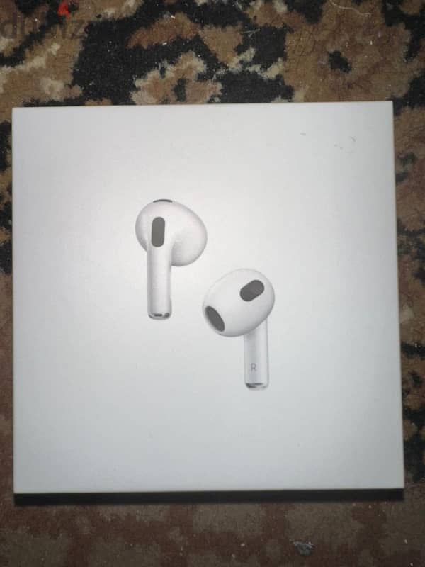 AirPods 3 2