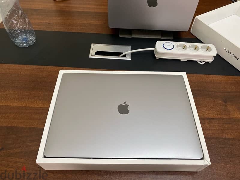 MacBook Pro 2019 1