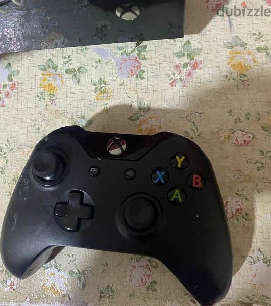 X box one 500gb السعر قابل للفصال 2