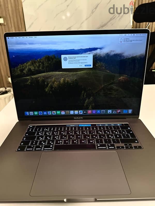 macbook pro 2019 0