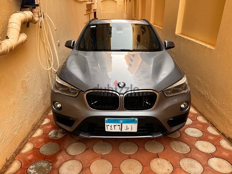 BMW X1 2019 فابريكا بالكامل 13