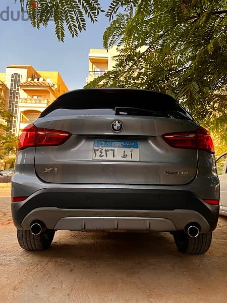 BMW X1 2019 فابريكا بالكامل 15