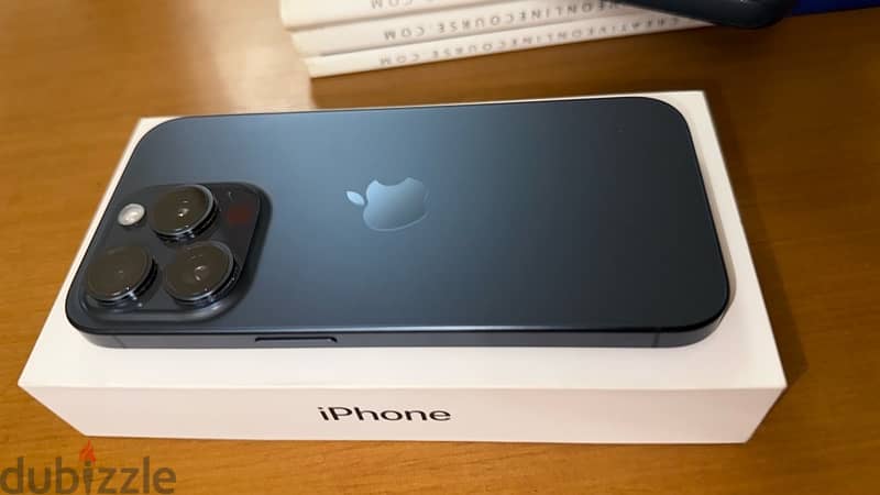 Iphone 15 Pro 128 GB 4