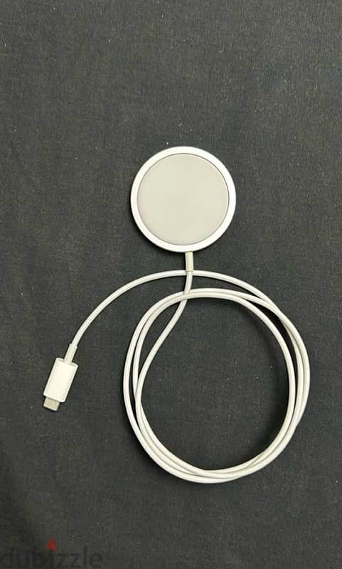 Apple MagSafe Original Charger 0