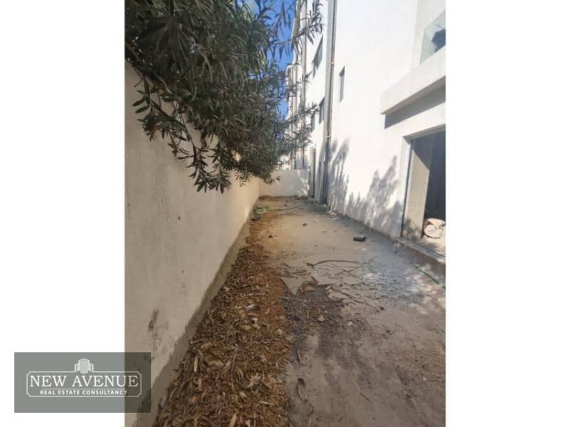 Apartment with garden ready to move in new cairo 7