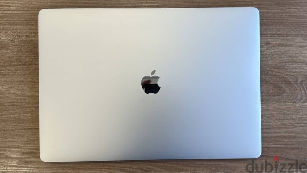 MacBook Pro 16 Inch 2019 1